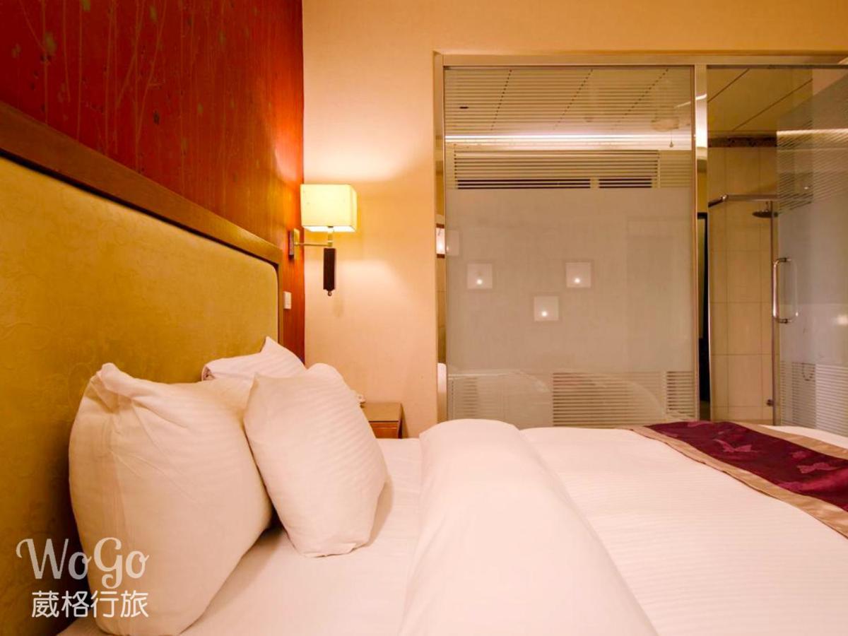Wogo Hotel Yilan Екстериор снимка